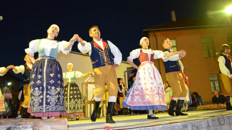 Z výjezdu souboru Furiant do chorvatského Daruvar a obce Dolany