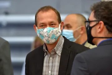 Strany schválily dohodu, Karlovarský kraj má jistou koalici. Hejtmanem bude exprimátor Kulhánek