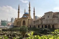 Libanon je země uprchlíků, která vstala z popela. Cesta do údolí maronitů, na chrámy v Biká a jih věrný Íránu