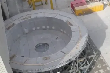 Cesta za jadernou fúzí je v další fázi. Ve Francii roste tokamak, který má zajistit čistou a bezpečnou energii