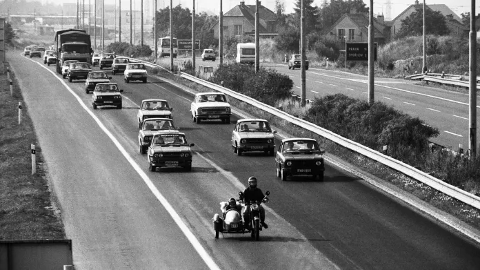 Provoz na dálnici D1 v roce 1984