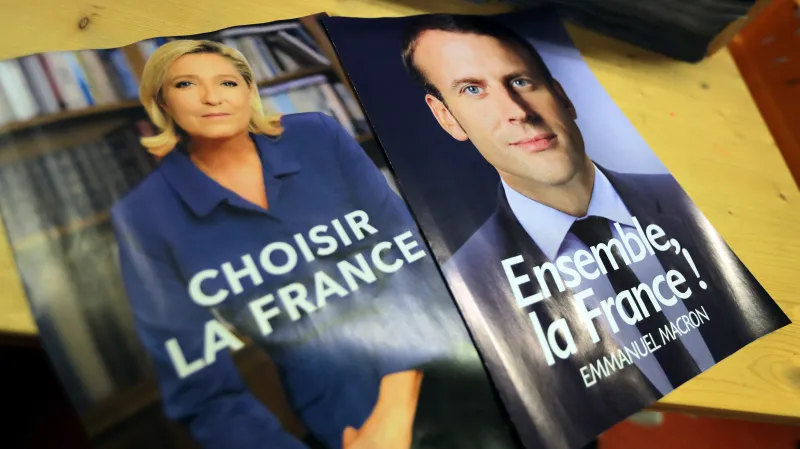 Macron a Le Penová: Poslední šance pro sběr podpory