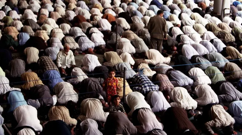 Modlící se v Íránu