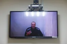 Navalnyj neuspěl s žalobou na věznici, dozorci jej budou v noci dál budit