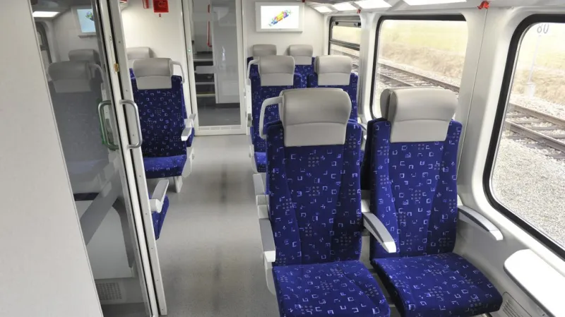 Interiér vlaku pro Ukrajinské železnice
