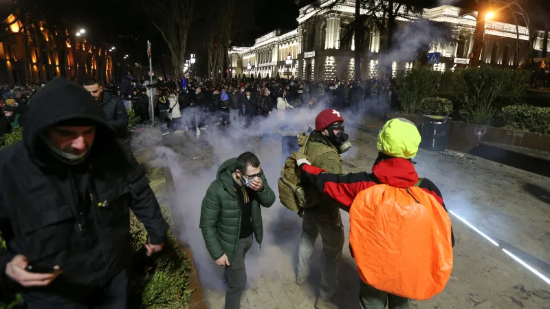 Protesty proti zákonu o zahraničních agentech v Gruzii
