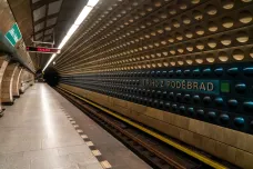 Stanice metra Jiřího z Poděbrad se po Vánocích téměř na rok uzavře