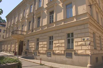 Roztočte ruletu! Brněnští zastupitelé omylem schválili vznik kasina v budově krajského soudu