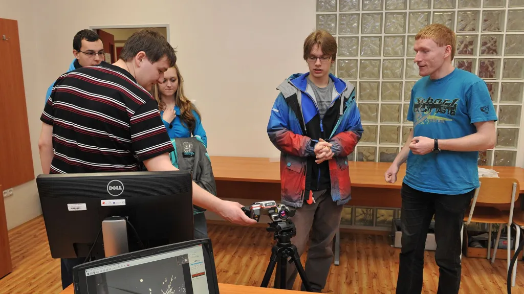 Fakulta elektrotechniky a informatiky Univerzity Pardubice