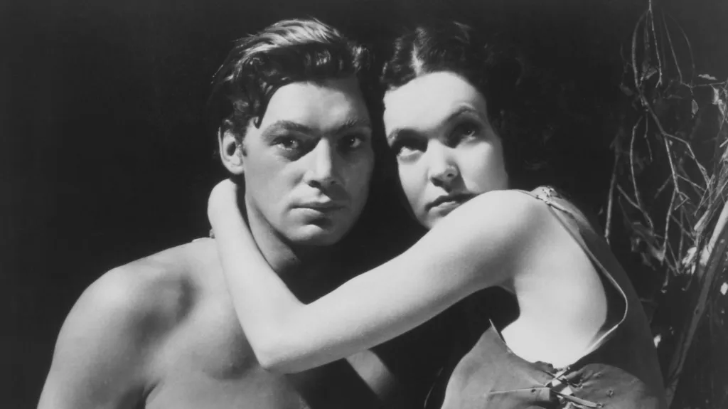 Johnny Weissmuller ve filmu Tarzan a jeho družka (1934)