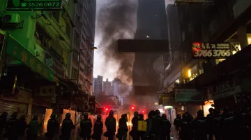 Násilné střety v Hong Kongu