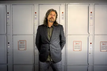 Recenze: Smrt v přímém literárním přenosu