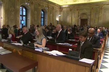 Zastupitelé si mohou schválit vyšší odměny