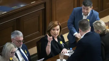 Členové koalice ve sněmovně