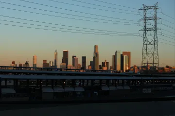 Demokraté ztrácí v Kalifornii. Mohou přijít o šanci na zisk guvernéra