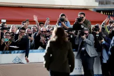 Festival v Cannes ocení De Nira a uvede český Karavan