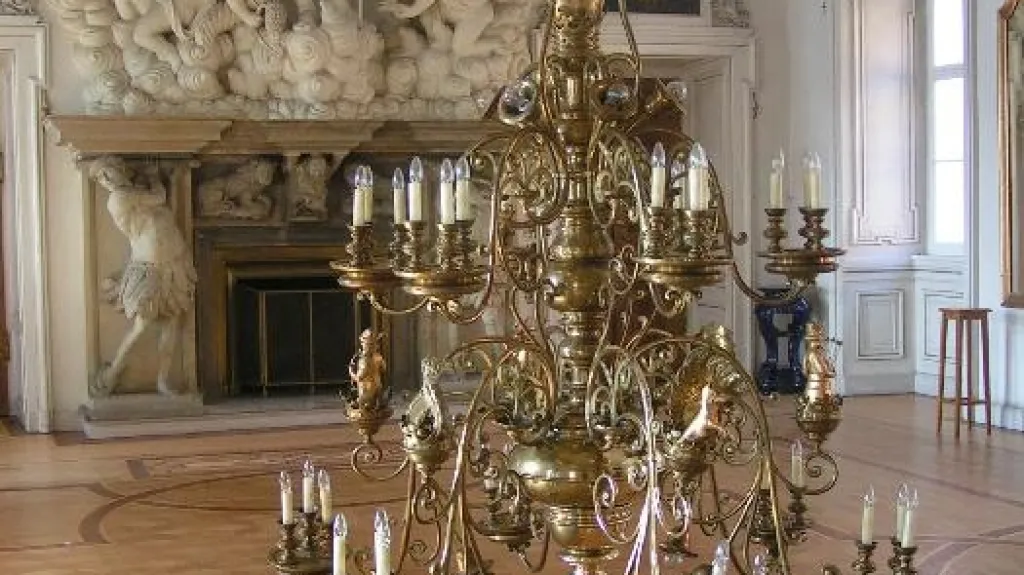Barokní lustr - zámek Libochovice