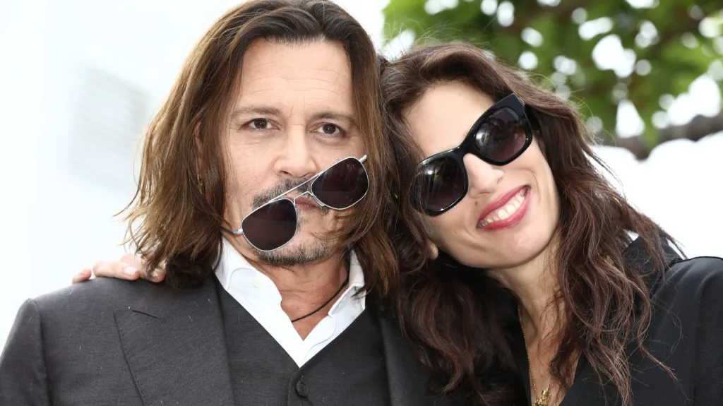 Johnny Depp a Maïwenn v Cannes