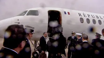 François Hollande odlétá do Německa