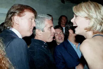 Američtí demokraté zveřejnili fotky z Epsteinova sídla a avizují další