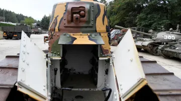 Historický tank Renault FT-17