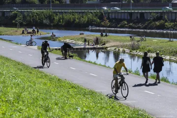 České Budějovice otevřely Sluneční ostrov. Má odolat i velké vodě