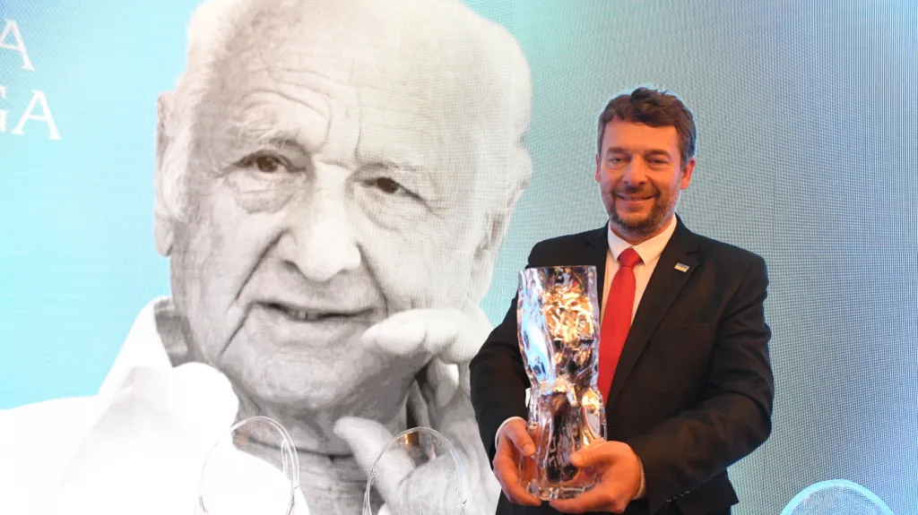 Šimon Pánek s Cenou Arnošta Lustiga