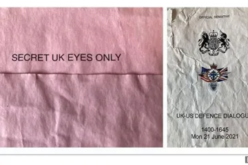 Tajné dokumenty britské armády ležely na zastávce. Týkají se Krymu nebo Afghánistánu