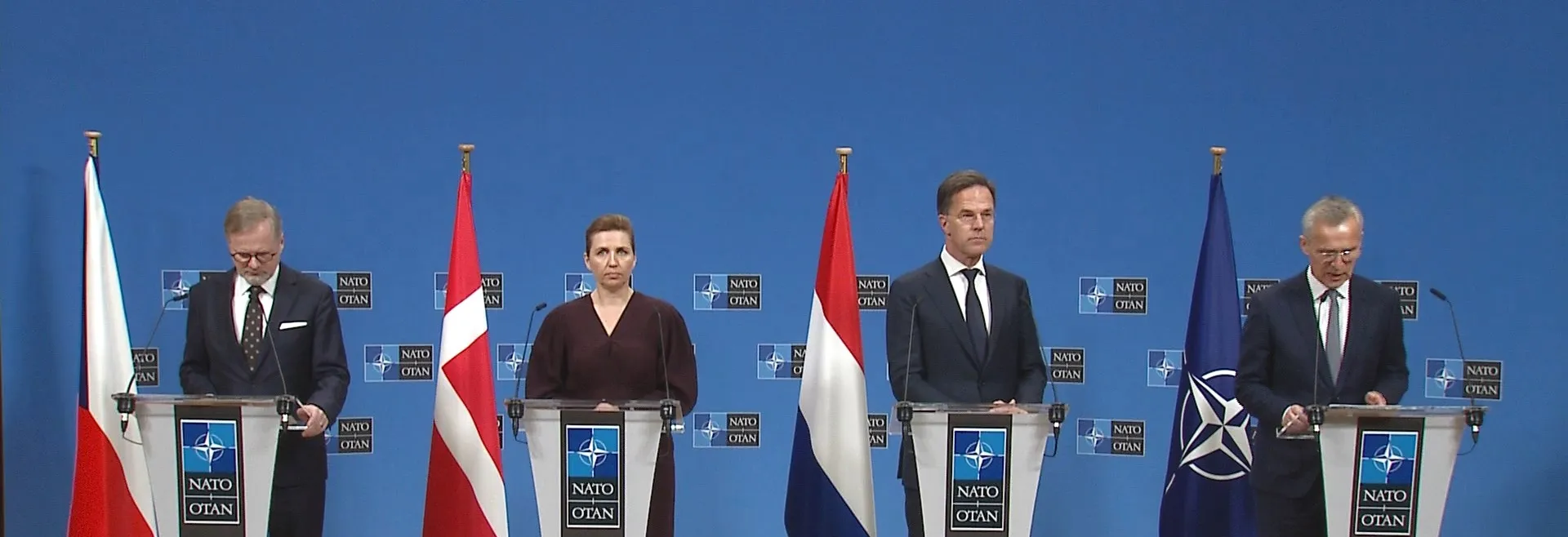 Fiala jednal se šéfem NATO a premiéry Nizozemska a Dánska