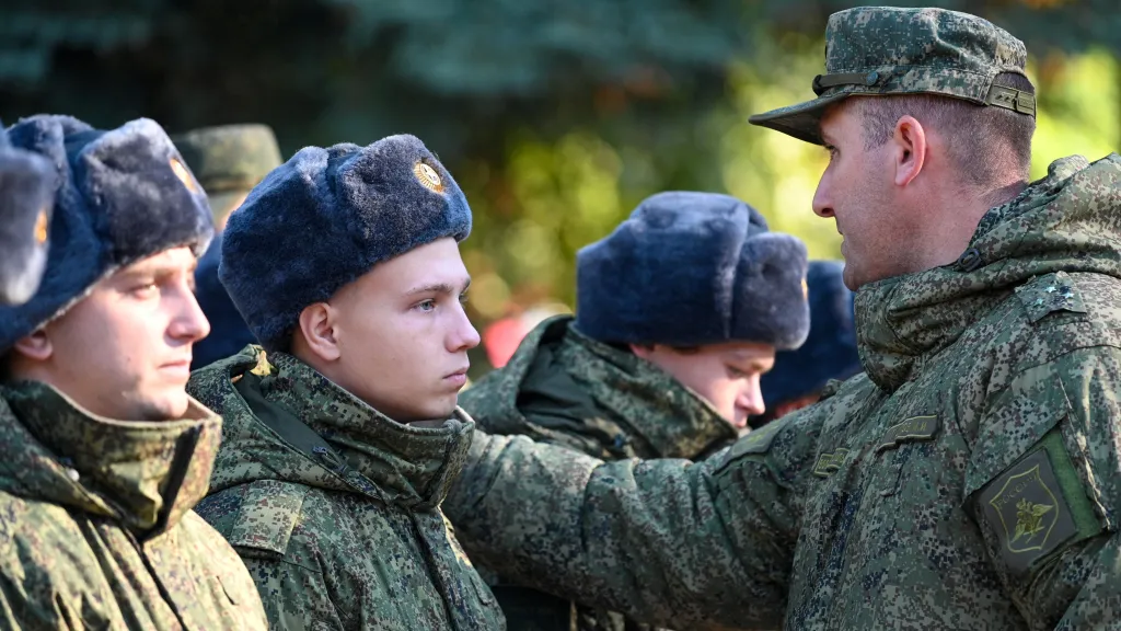 Ilustrační foto: Ruští branci v Batajsku v Rostovské oblasti (říjen 2025)