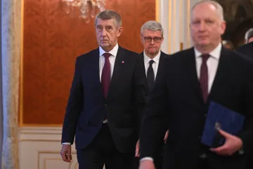 Poprvé zasedla Babišova vláda