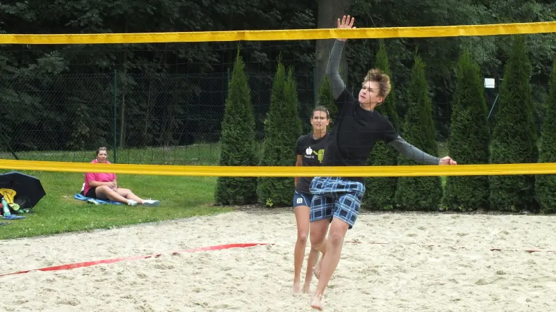 Soutěž v plážovém volejbale v Boskovicích