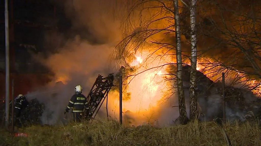 Požár odpadu v Arnolticích