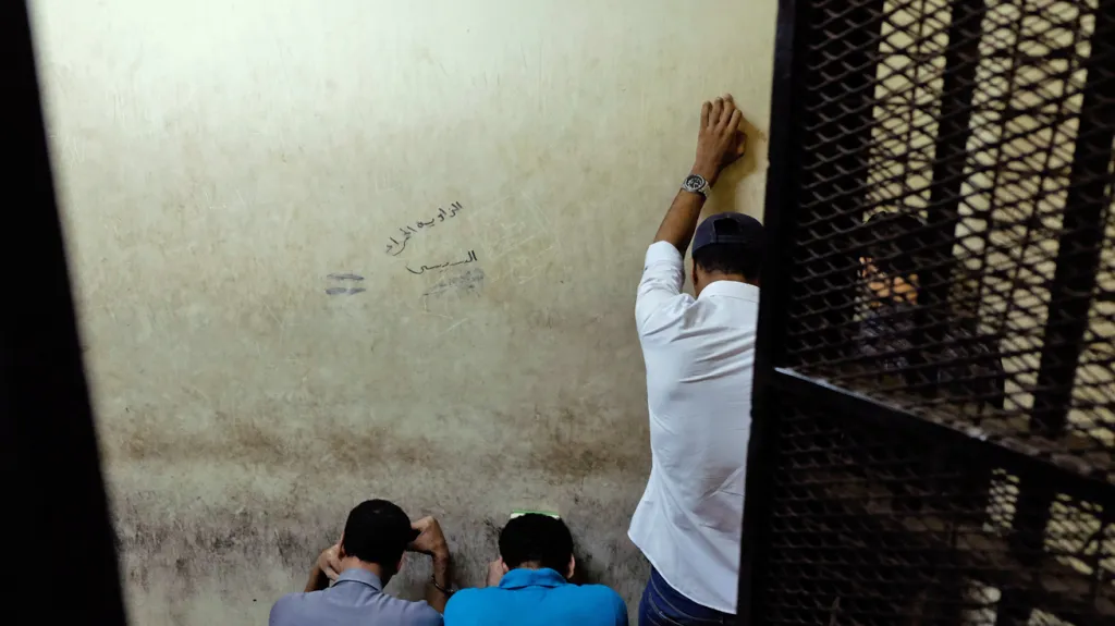 Osm Egypťánů dostalo za sexuální násilí doživotí