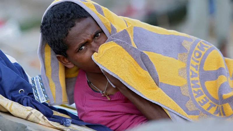 Uprchlík u francouzsko-italských hranic