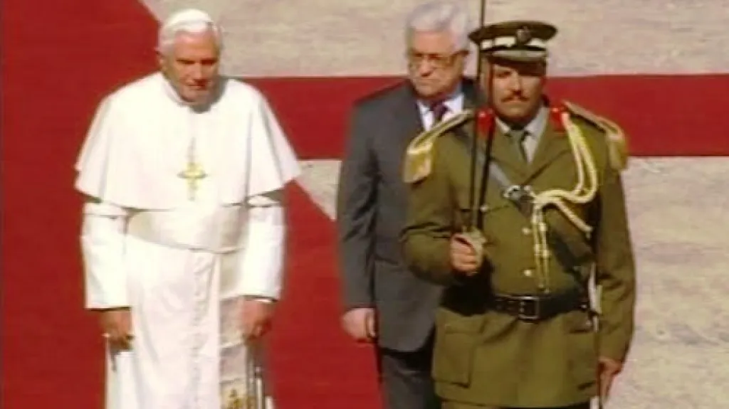 Benedikt XVI. a Mahmúd Abbás