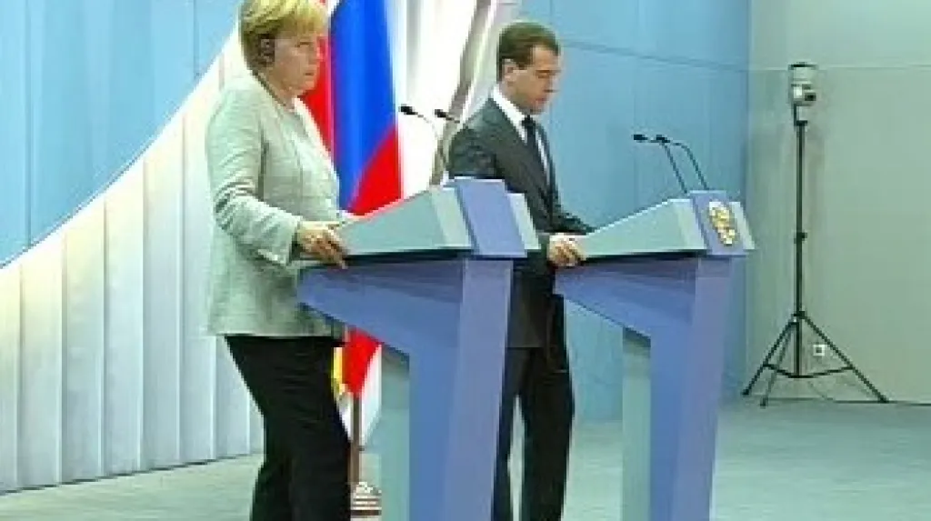 Angela Merkelová a Dmitrij Medveděv