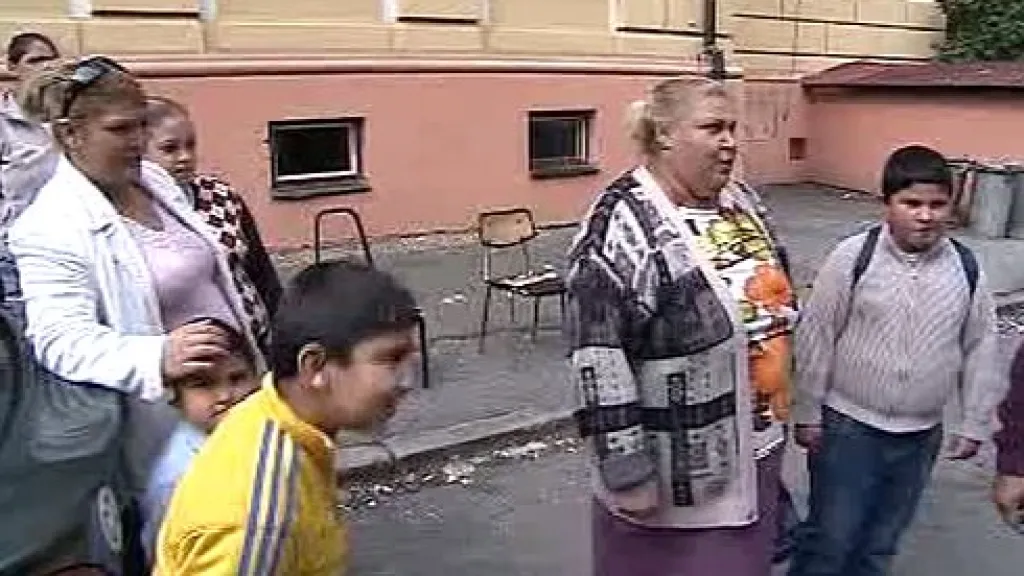 Romové protestují proti stěhování