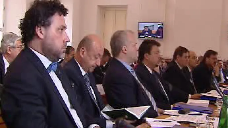 Čeští velvyslanci na pravidelné schůzce s ministrem zahraničí Karlem Schwarzenbergem v Černínském paláci