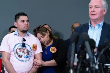 Salvador přemístil vyhoštěného muže z věznice pro teroristy, řekl americký senátor