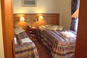 Hoteliéři neplatí autorské poplatky a klesají jim tržby