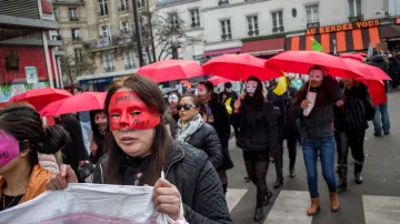 Demonstrace prostitutek v Paříži