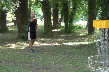 Turnaj v discgolfu v Kolíně