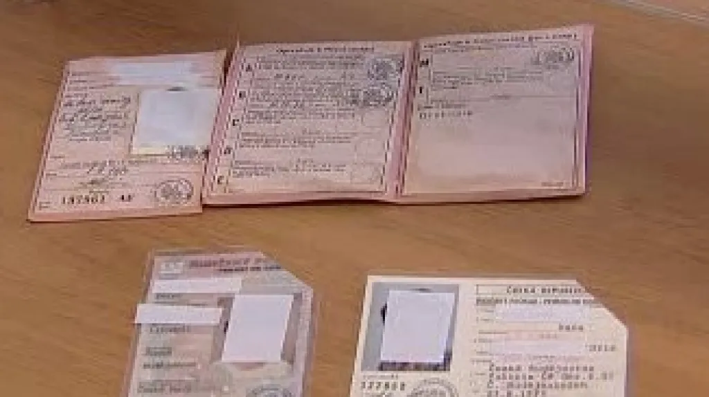 Neplatné řidičské průkazy