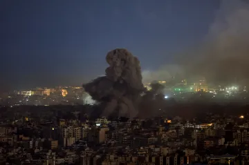 Izrael udeřil na předměstí Bejrútu, Hizballáh zasáhl Haifu