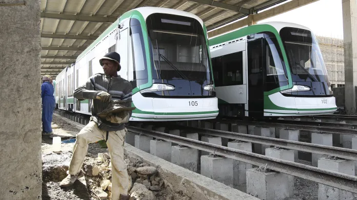 Do projektu páteřní tramvajové dopravy v etiopské Addis Abebě investovala Čína téměř 500 milionů dolarů