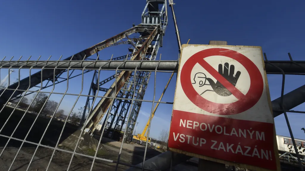 Bývalá těžní věž Dolu Paskov ve Sviadnově