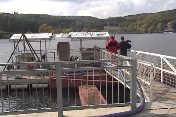 Potápěči zazimovali aerační věže na Brněnské přehradě