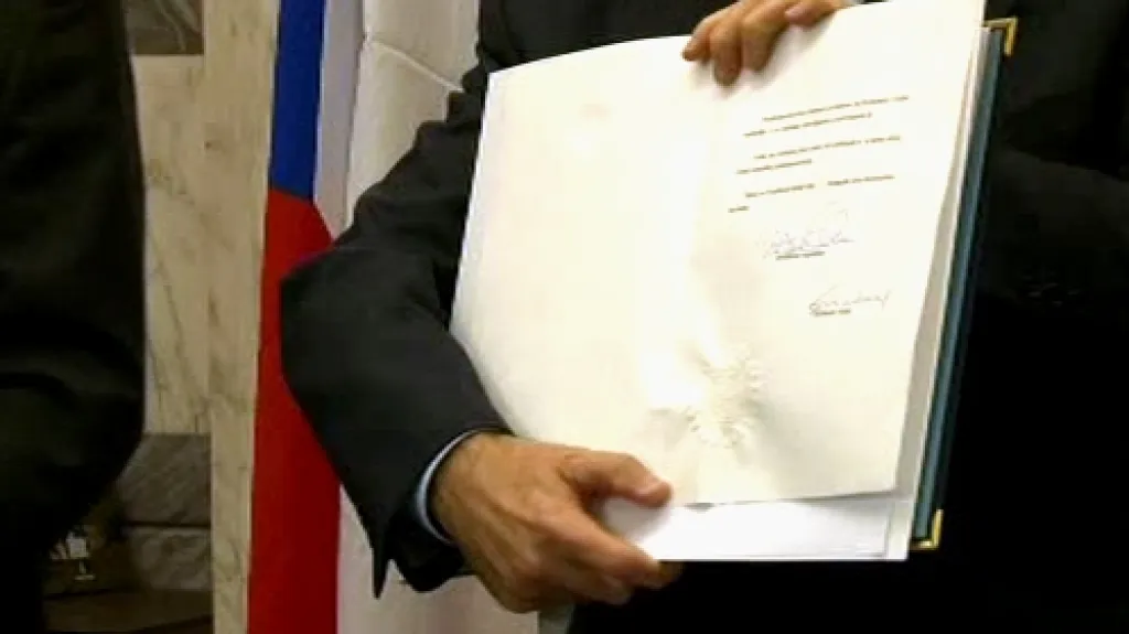 Česká ratifikační listina k Lisabonské smlouvě