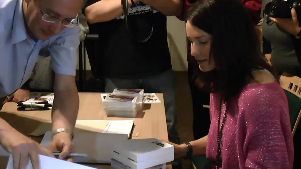 Olympionička Veronika Vítková při autogramiádě